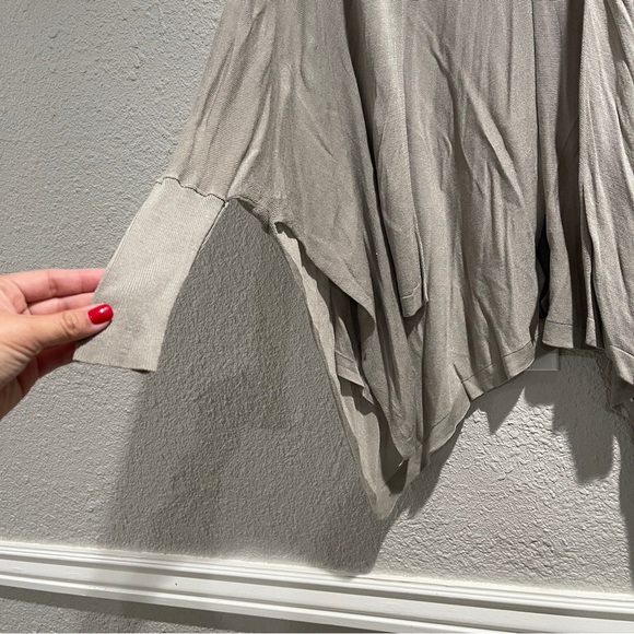 Zara knit Elegant Gray taupe Women's Sweater M - Picture 5 of 5